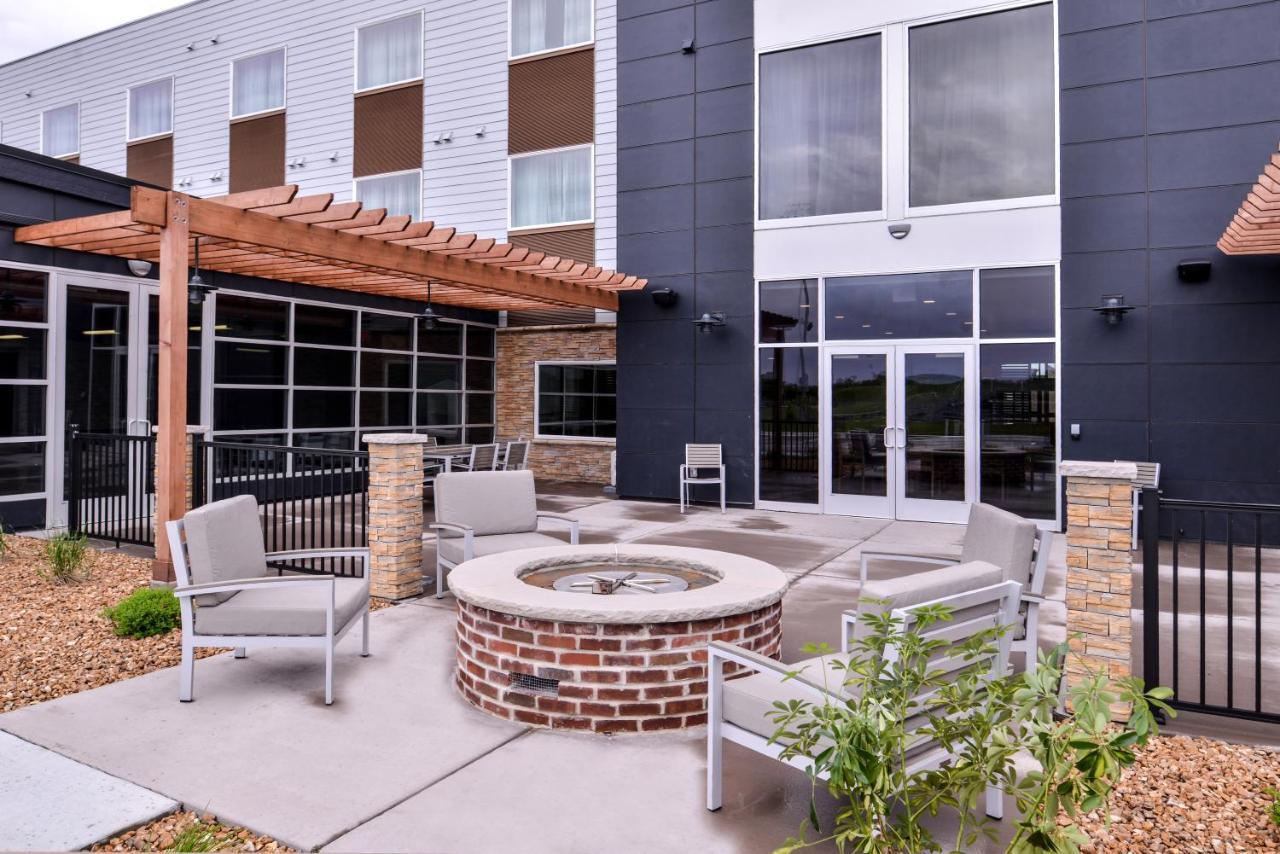 Country Inn & Suites By Radisson, Ft Atkinson, Wi Fort Atkinson Eksteriør billede